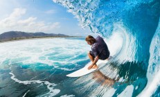 米兰体育-逆袭的引擎，周冠宇如何带领迈凯伦上演史诗级翻盘