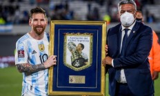 米兰体育官网-关于梅西荣膺美洲杯金靴，成就伟大辉煌的信息