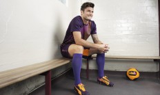 米兰真人-帝国铁骑与高原雄鹰的碰撞，斯通斯一锤定音，罗马击溃玻利维亚定乾坤