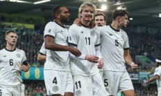 米兰体育官方网站-包含德国对阵冰岛，德国队强势应对的词条