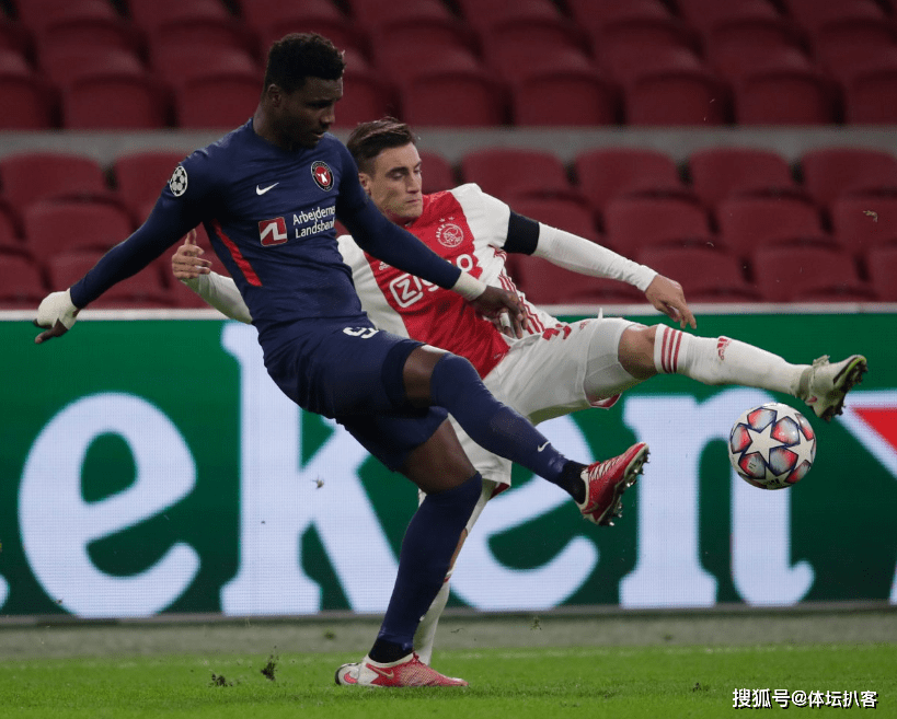 包含斯帕尔不敌阿贾克斯，排名小组垫底的词条