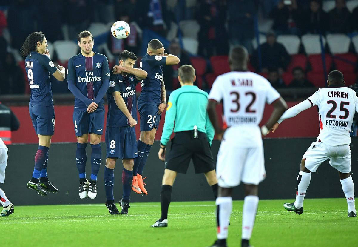 包含里尔客场不敌南特,遭遇惨败的词条 包含里尔客场不敌南特,遭遇惨败的词条