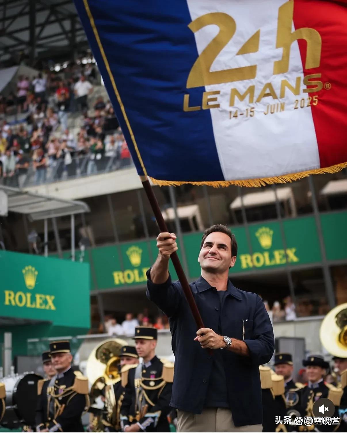 包含德国网球队鏖战日本网球队，费德勒惊艳世界的词条