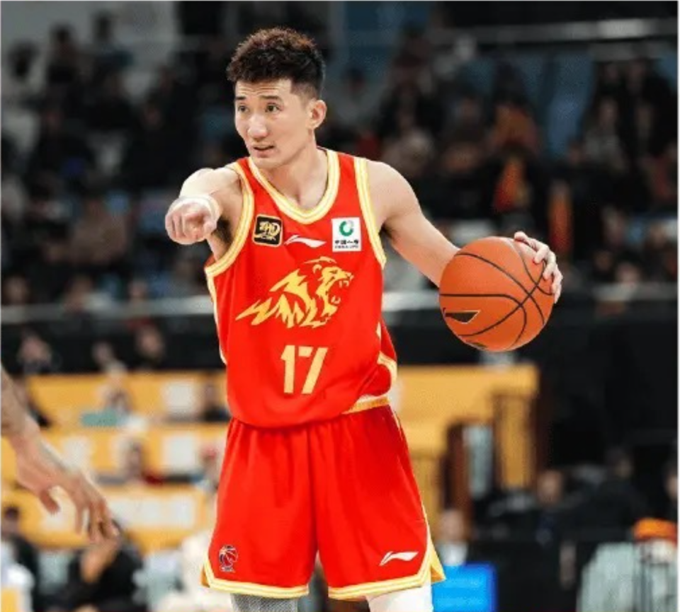 关于鹈鹕绝杀辽宁队,孙铭徽高光表现的信息 关于鹈鹕绝杀辽宁队,孙铭徽高光表现的信息