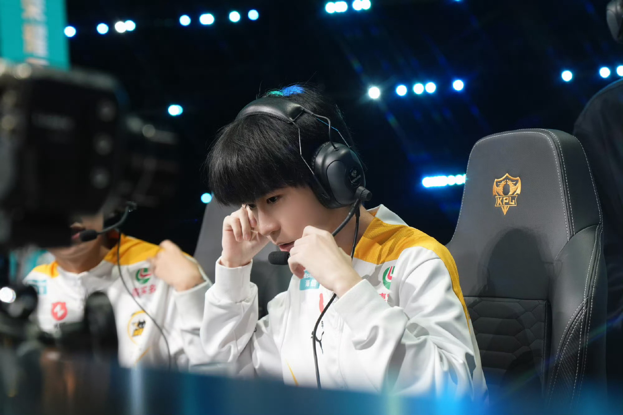 关于狼队战胜擂台,队员士气高涨的信息 关于狼队战胜擂台,队员士气高涨的信息